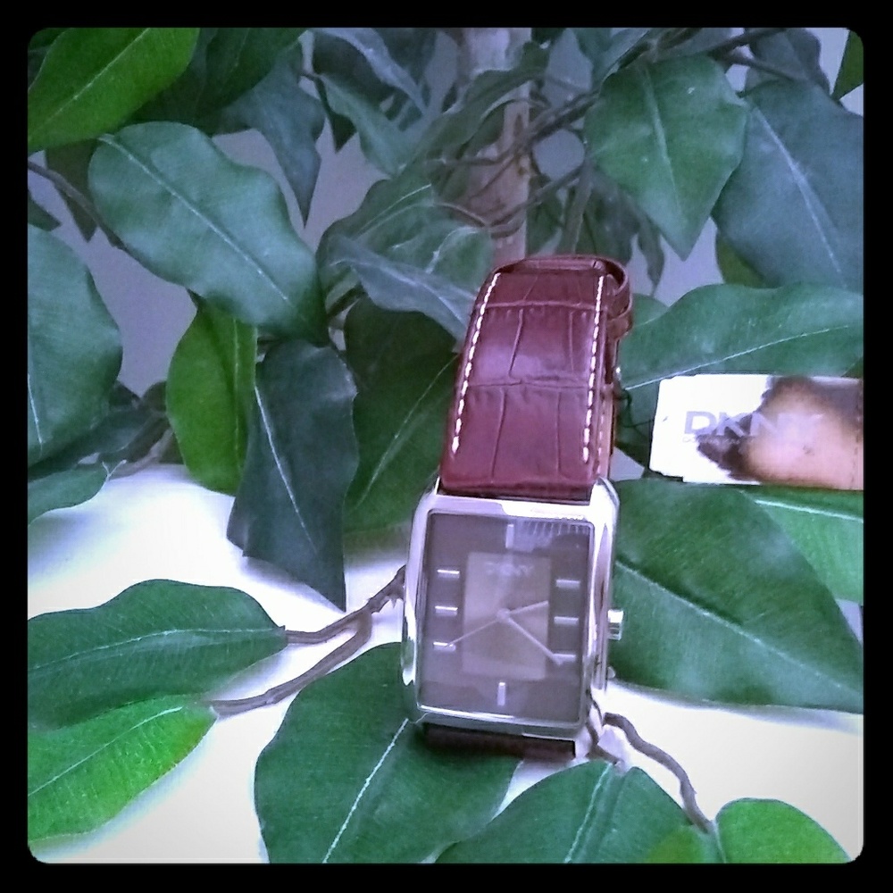 Dkny Watch - image 1